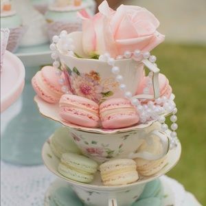 Meet your Posher, Aexis